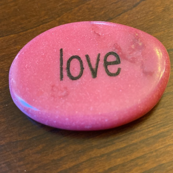 Hope, Love and Luck Inspiration Carved Polished Stones. Set of 3 with bag. - Picture 8 of 8